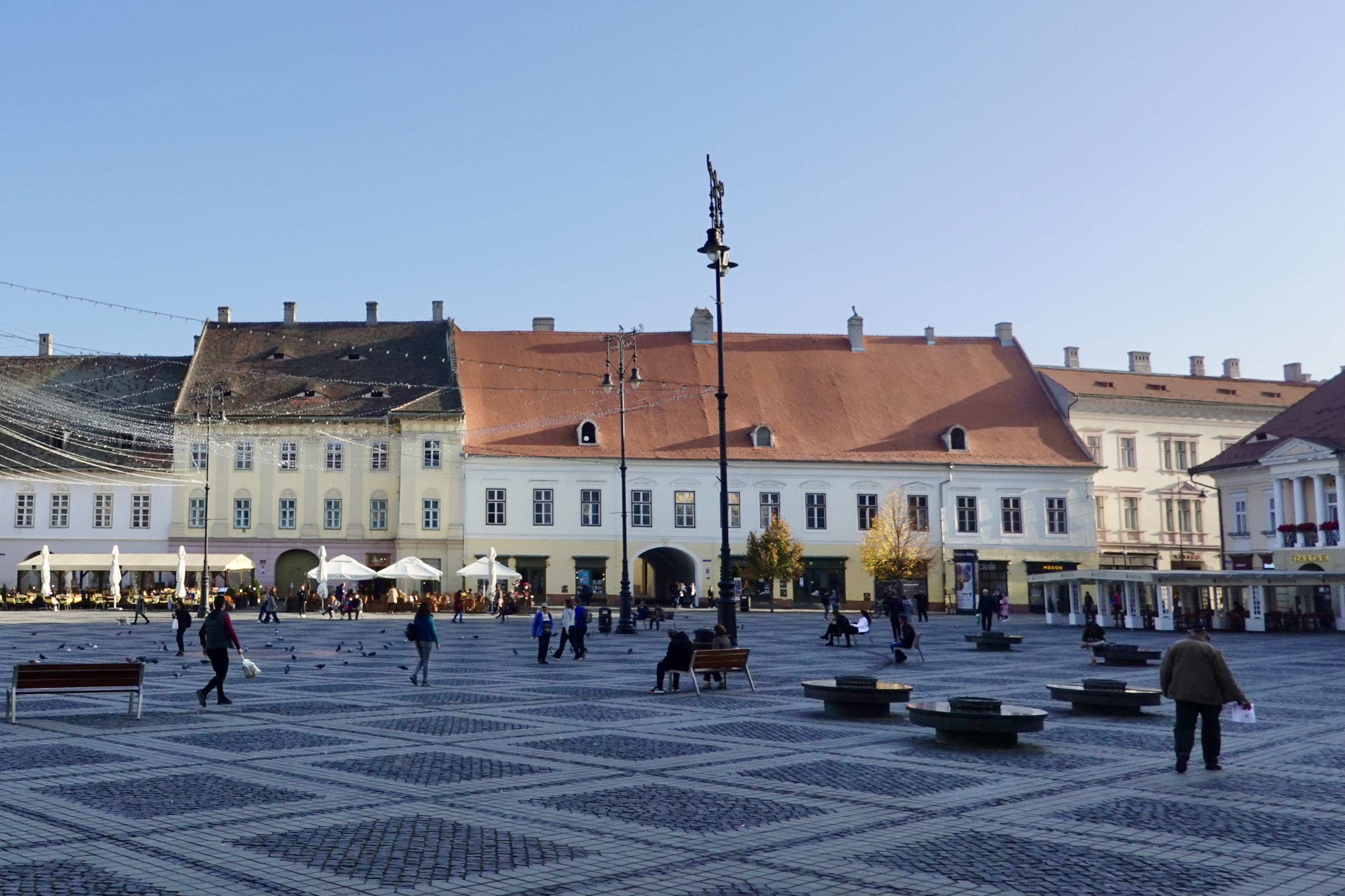 Sibiu: Piata Mare (Market Square)