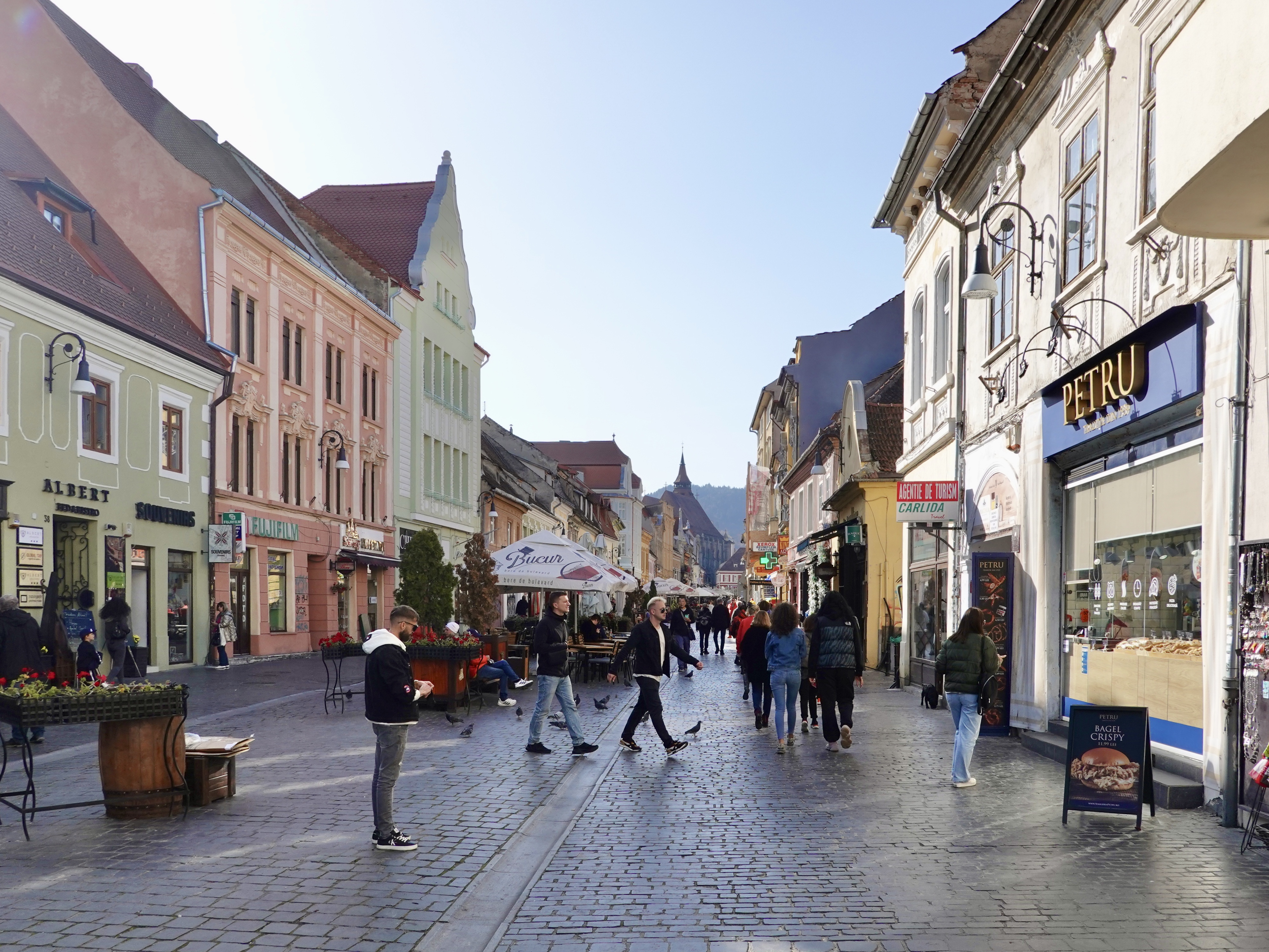Brasov: Strada Repubilicii, Old Town